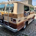 us-Cars-and-bikes-Steph-PT-2024063