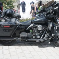 us cars and bikes aout 2023